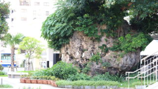 仲島の大石